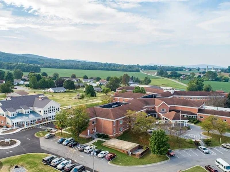Autumn Lake Healthcare at Braddock Heights - Nursing Home in Frederick, MD photo 2
