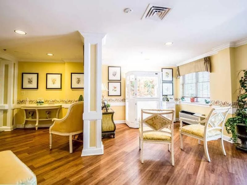 Jeremiah'S Home Assisted Living - Assisted Living in Lanham, MD photo 4