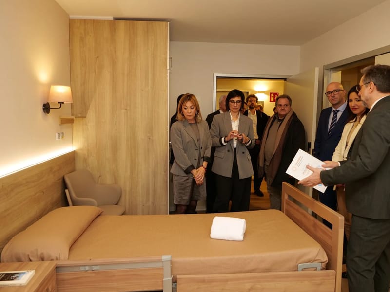 Centre de dia Casa Badina - Centro de Día in Badalona, Cataluña photo 1