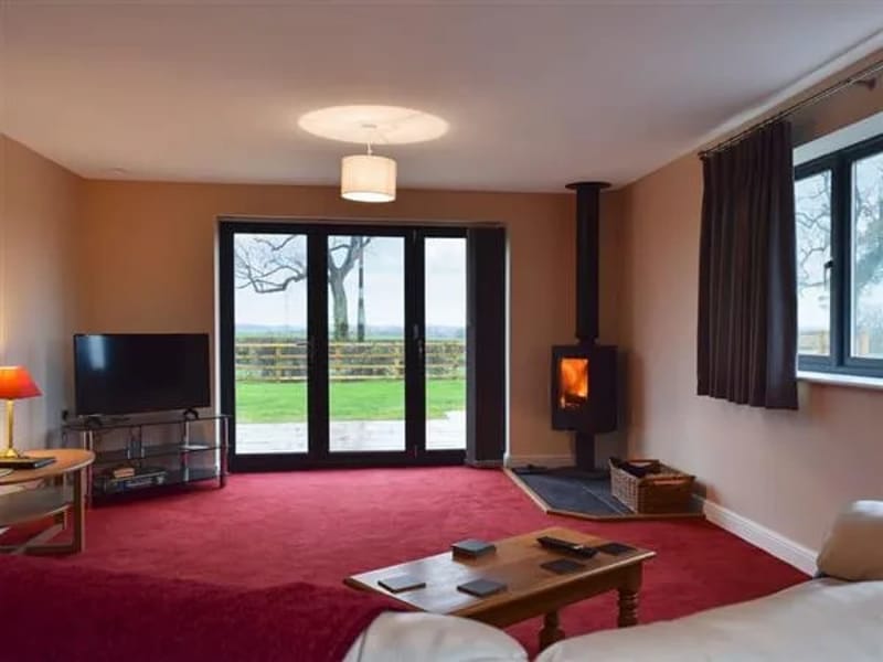 Wigginton Cottage in Tamworth, England photo 3