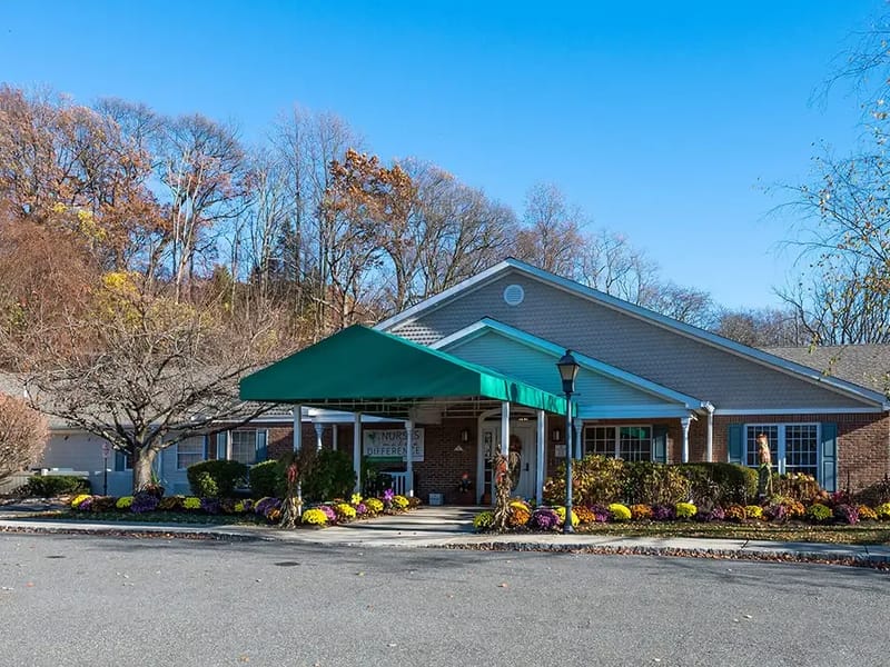Arden Courts of Wayne - Assisted Living in Wayne, NJ photo 1