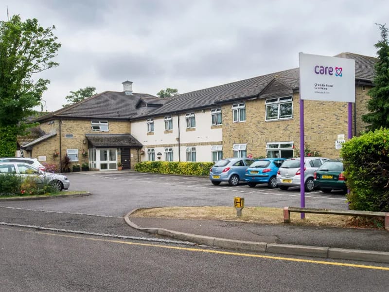 Charlotte House - Nursing Home in Isleworth, England photo 3