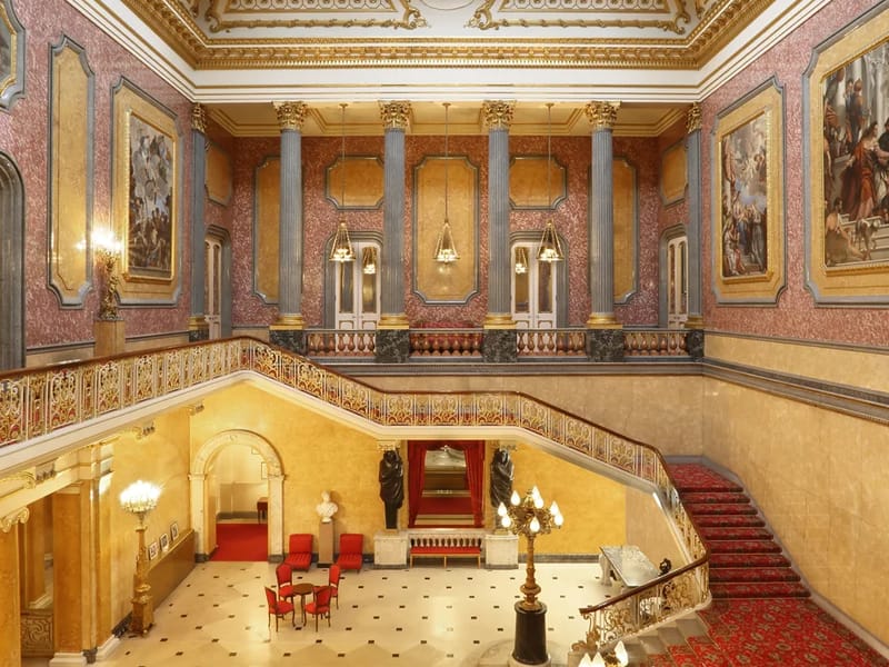 Lancaster House in Blackburn, England photo 3
