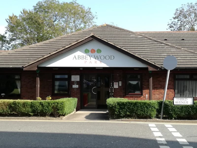 Abbey Wood Park Care Home - Nursing Home in Liverpool, England photo 2