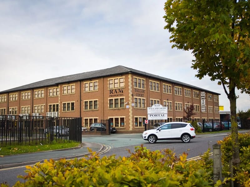 Dallam Court - Assisted Living in Warrington, England photo 2