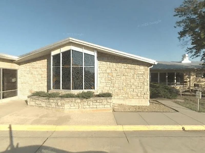 Kansas Christian Home - Nursing Home in Newton, KS photo 2