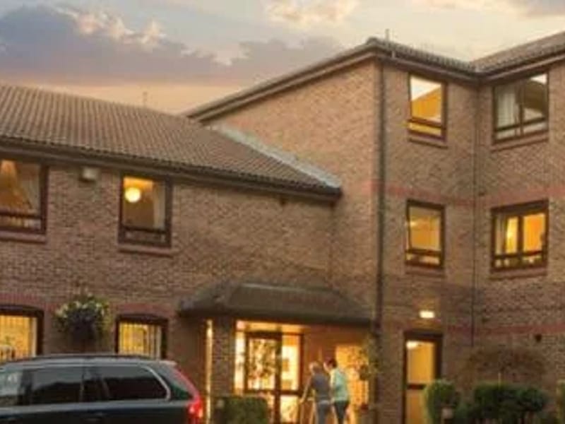 Ferguson Lodge - Assisted Living in Newcastle Upon Tyne, England photo 1