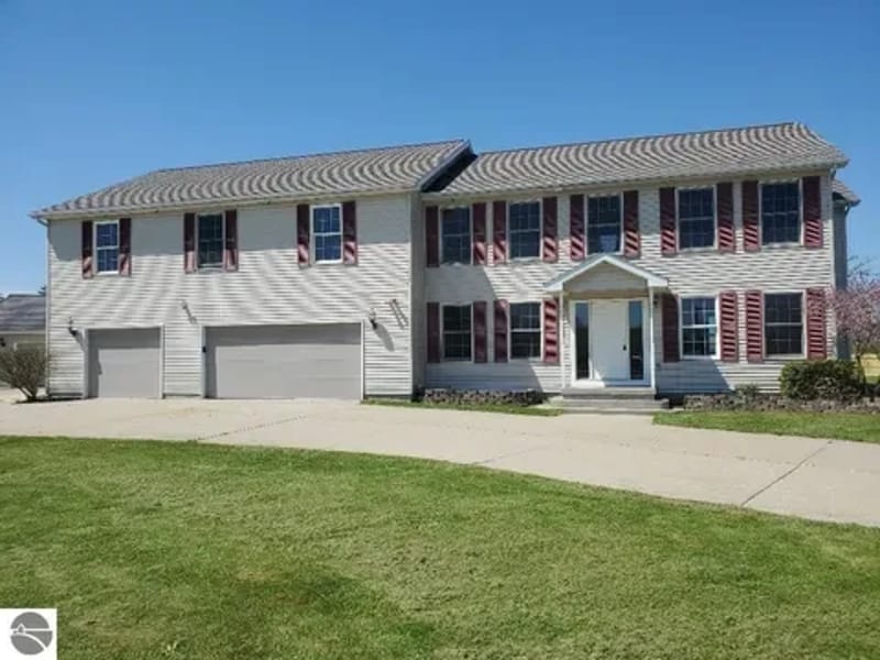 Beacon Home At Mt Pleasant - Assisted Living in Mt Pleasant, MI photo 1