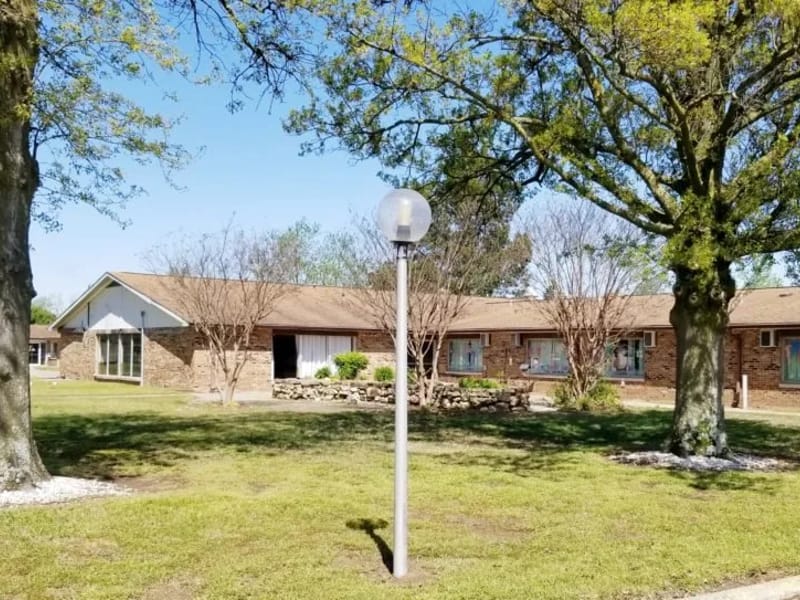 Gideon Care Center — Nursing Home, Gideon, MO · photo 2