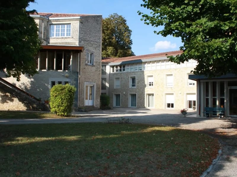 Ehpaa Union Chretienne - Maison de Retraite in FONTENAY LE COMTE, Pays de la Loire photo 2
