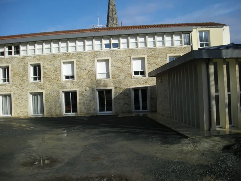 Ehpaa Union Chretienne - Maison de Retraite in FONTENAY LE COMTE, Pays de la Loire photo 3