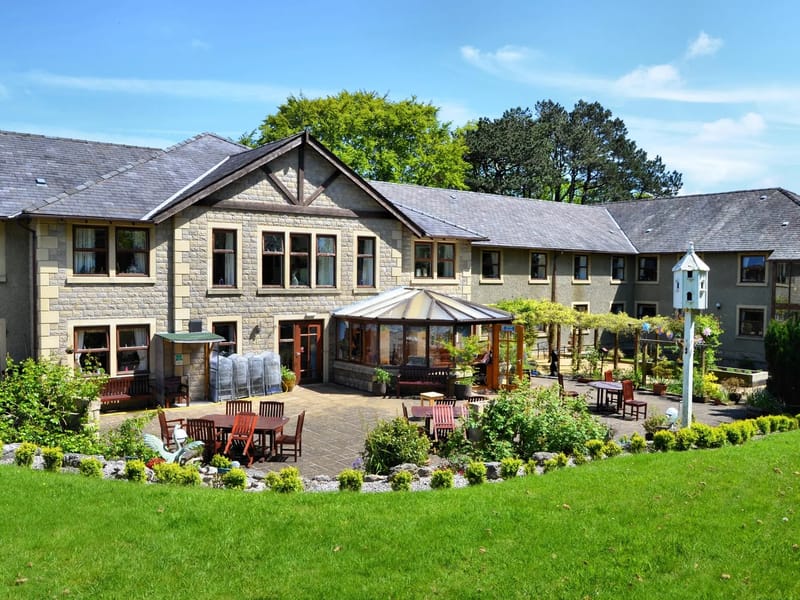 Laurel Bank - Nursing Home in Lancaster, England photo 3