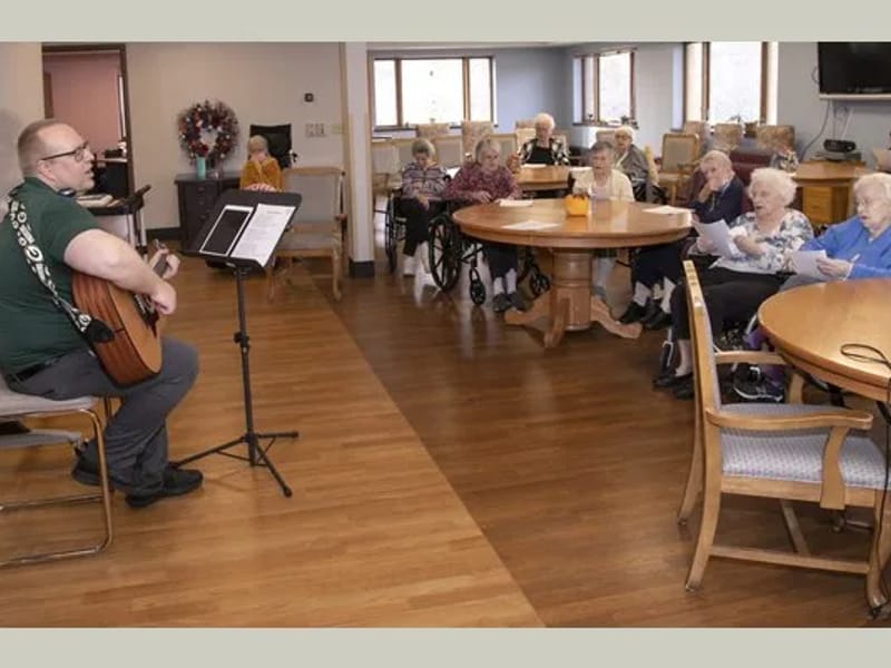 Lifecare Manor - Assisted Living in Greenfield, WI photo 2