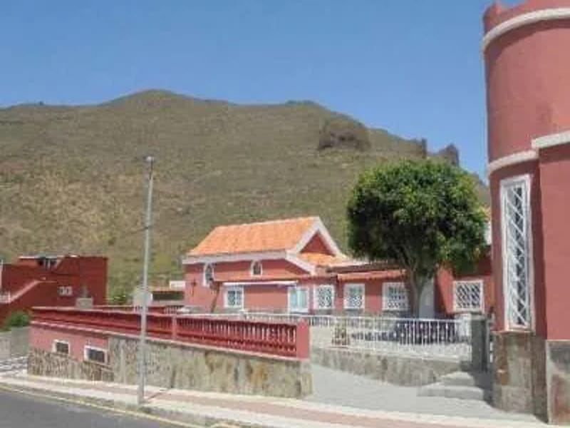 Hogar Santa Gema - Hogar de Ancianos in Santiago Del Teide, Canarias photo 3