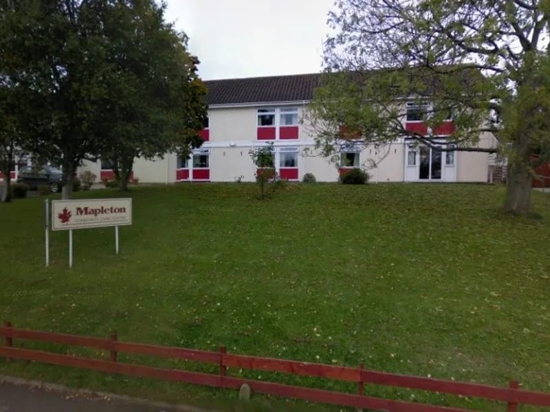Mapleton - Assisted Living in Newton Abbot, England photo 2