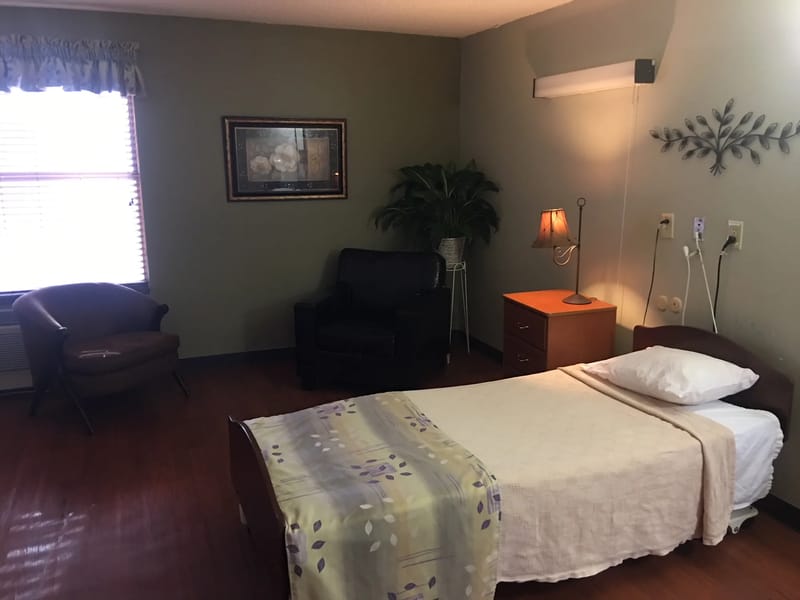 Jefferson Health Care - Nursing Home in Lees Summit, MO photo 2
