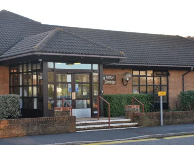 Milton Grange - Assisted Living in Eastbourne, England photo 5
