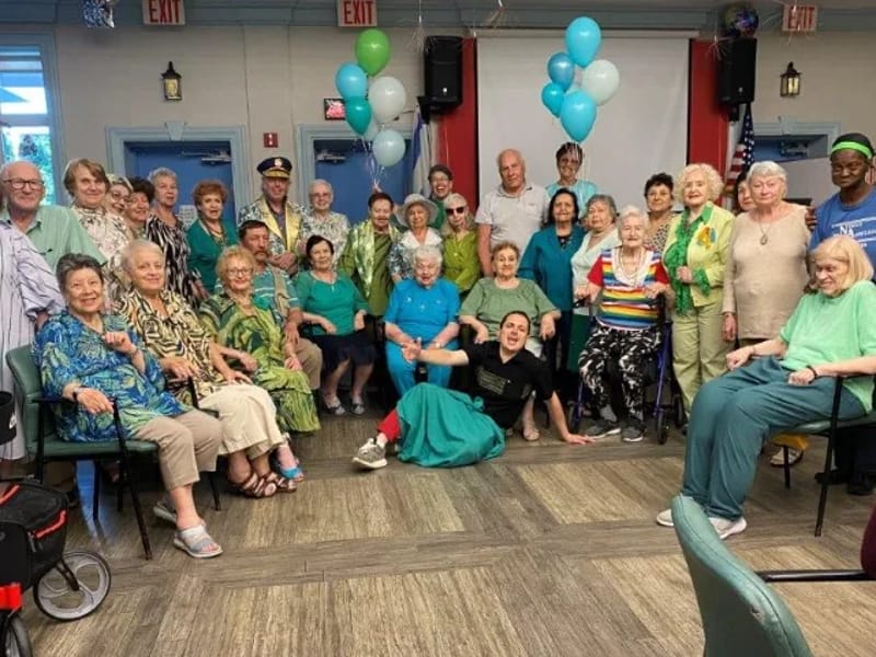 Bainbridge Nrsg&rehab Center Adhcp - Nursing Home in Brooklyn, NY photo 2