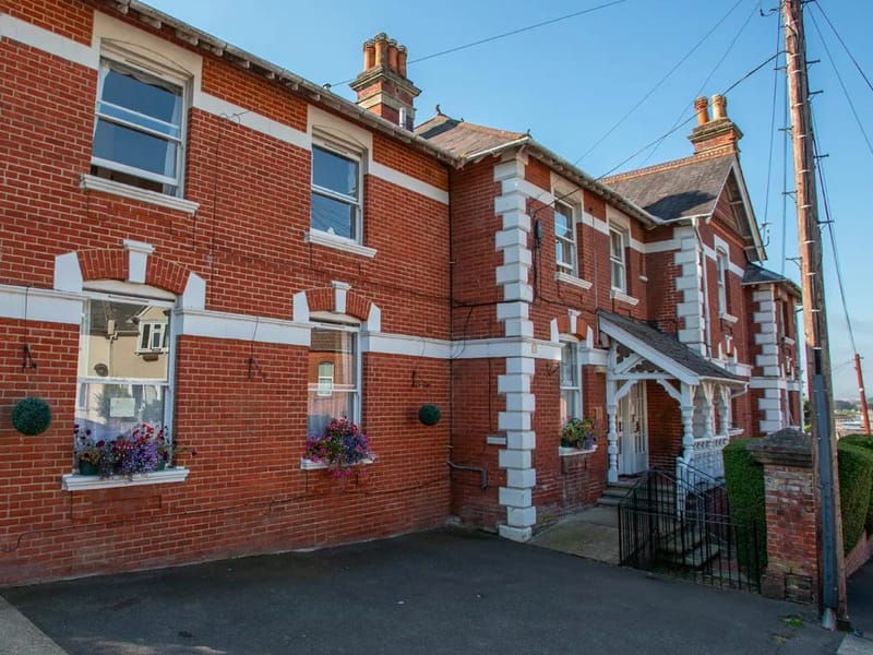 Holmwood Care Home in Salisbury, England photo 2
