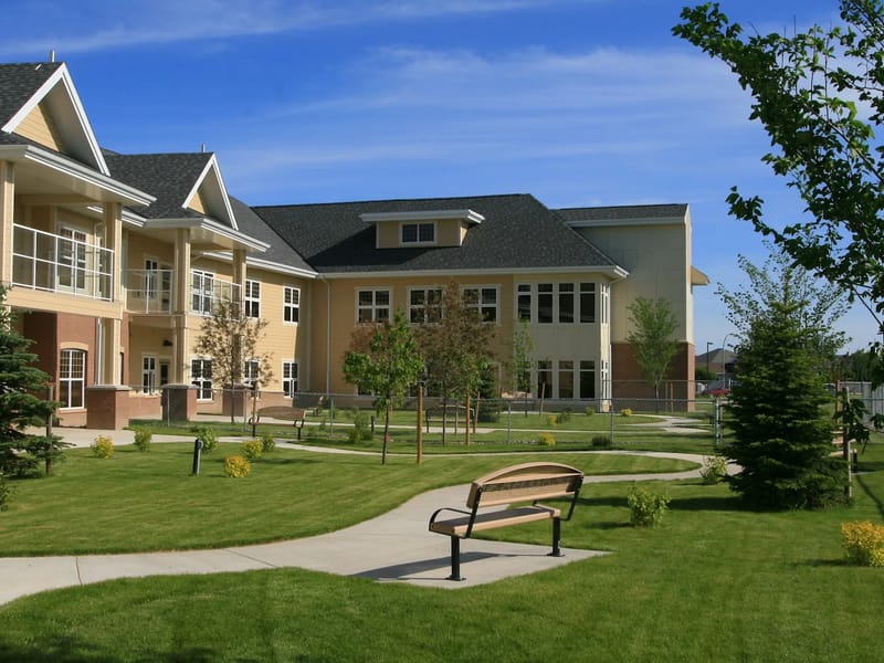 EXTENDICARE FAIRMONT PARK - Nursing Home in Lethbridge, AB photo 1