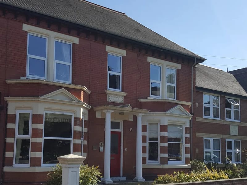 Ashmeade Residential Home - Assisted Living in Burnley, England photo 2