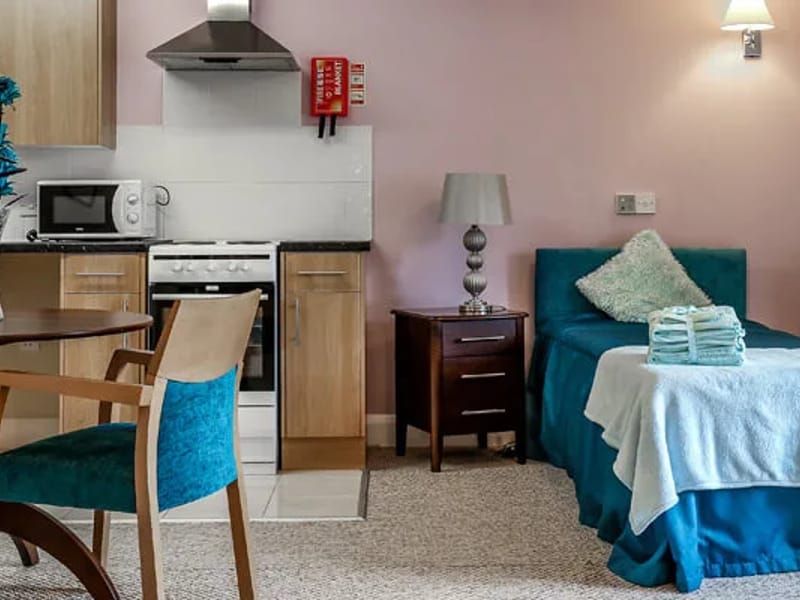 The Willows Care Home - Nursing Home in Milton Keynes, England photo 3