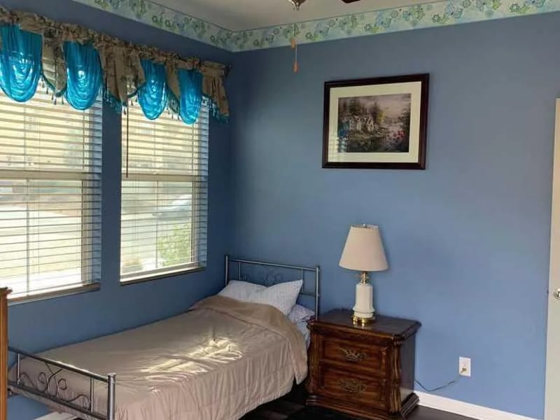 Anaverdes Villa - Assisted Living in Palmdale, CA photo 3