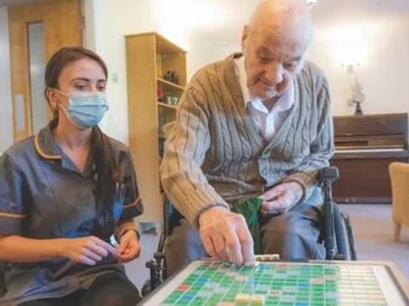 Lyndon Hall Nursing Home - Nursing Home in West Bromwich, England photo 3