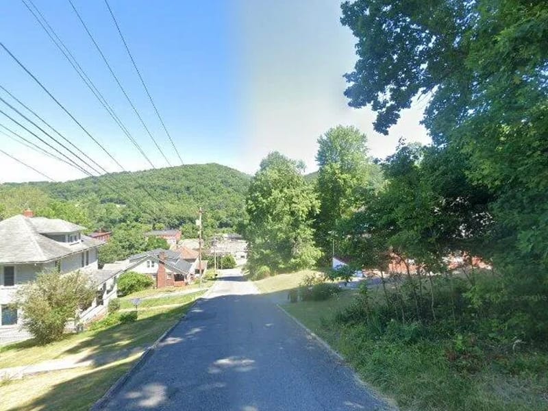Maples Assisted Living — Assisted Living, Bluefield, WV · photo 1