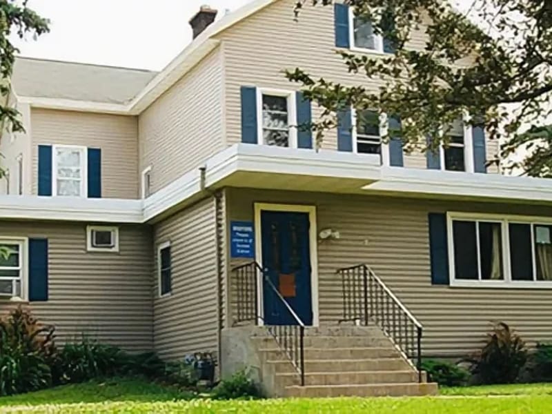 Beacon House - Assisted Living in Fond du Lac, WI photo 2