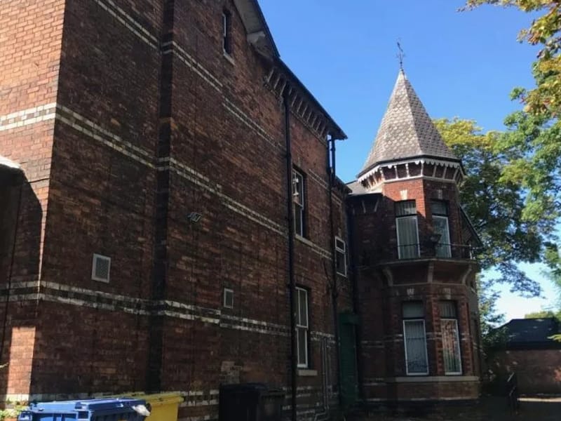 Castlerea House - Nursing Home in Salford, England photo 1