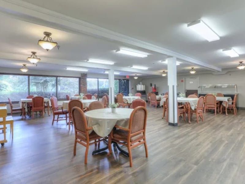 Alta Heights Post Acute - Nursing Home in Goodlettsville, TN photo 3