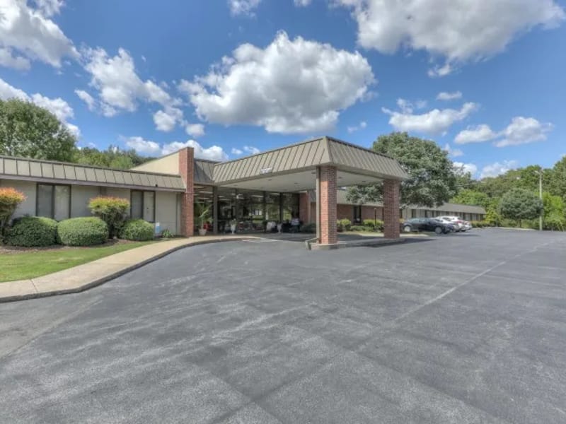 Alta Heights Post Acute - Nursing Home in Goodlettsville, TN photo 2