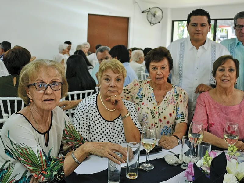 ASILO FRANCISCO DIAZ DE LEON - Hogar de Ancianos in Cuernavaca, Morelos photo 2