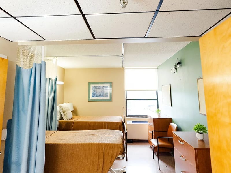 Francis Marion Manor Health & Rehabilitation - Nursing Home in Marion, VA photo 3