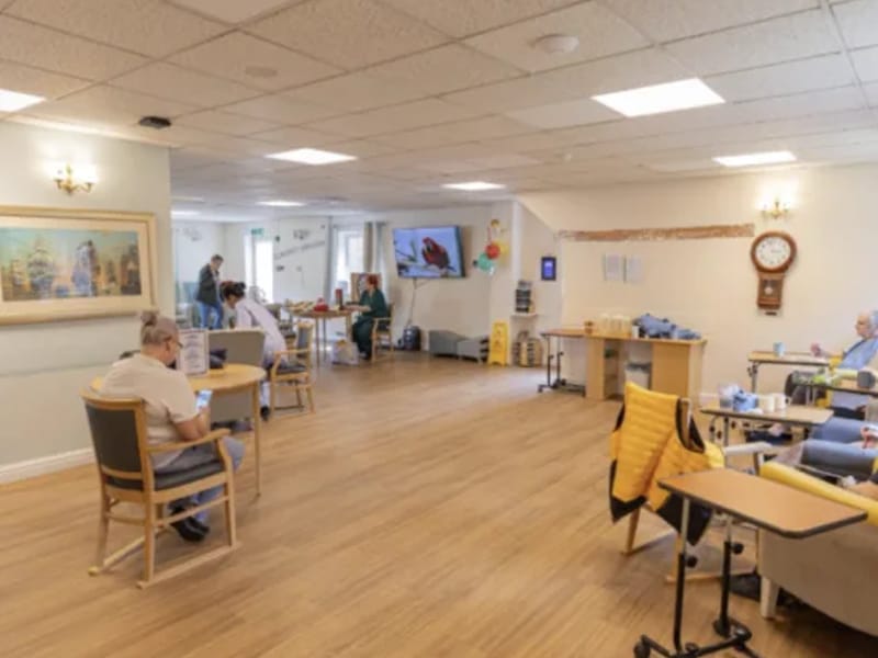 Comberton Nursing Home - Nursing Home in Stourbridge, England photo 3
