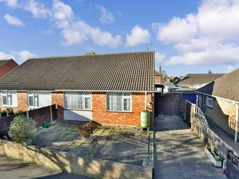 Lily Close - Assisted Living in Rainham, England photo 6