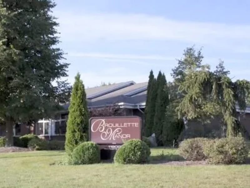 Brouillette Manor - Nursing Home in Windsor, ON photo 2