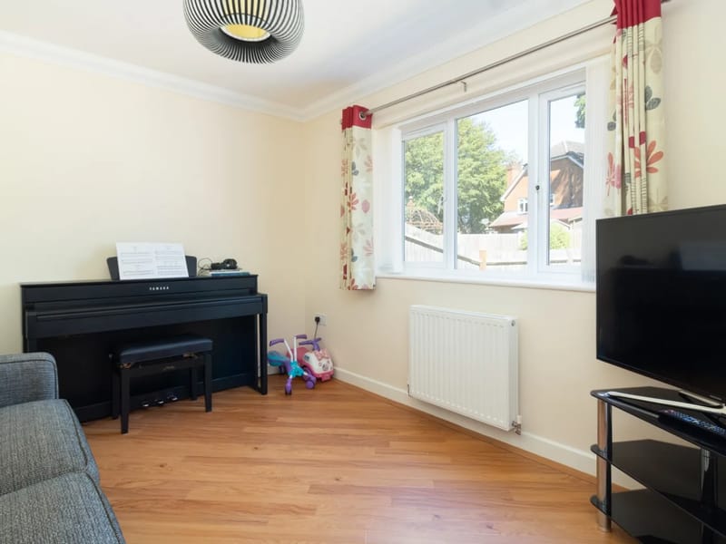 Dickley Court - Assisted Living in Maidstone, England photo 3