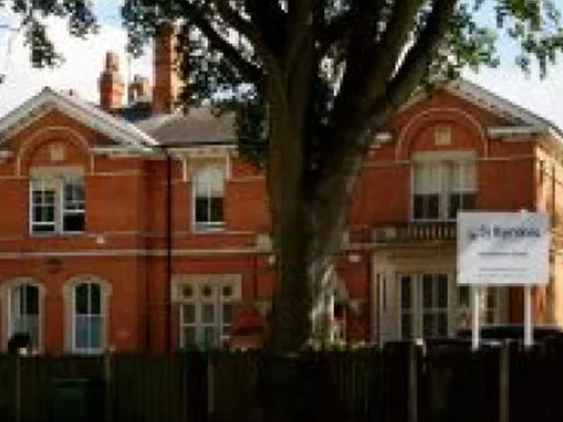 St Barnabas Hospice - Specialist Palliative Care Unit - Hospice in Lincoln, England photo 2