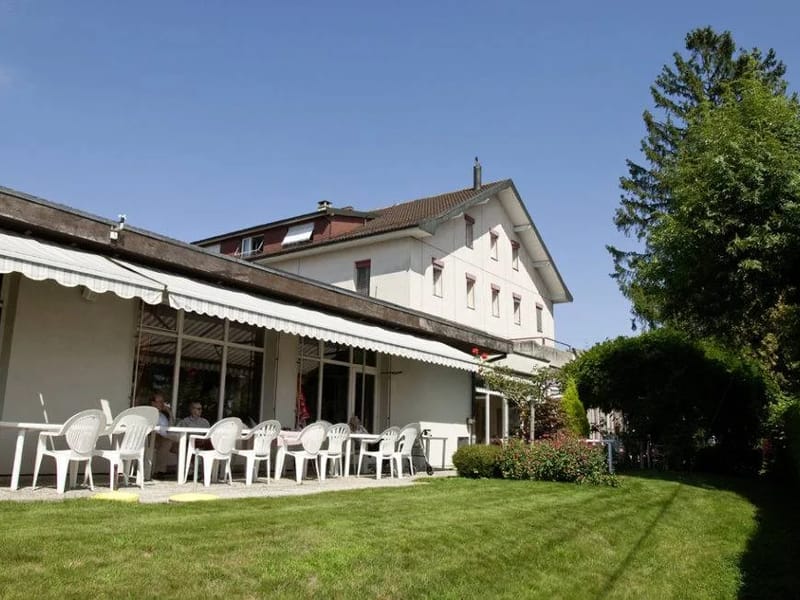 EMS La Chocolatière - Fondation de la Plaine - Pflegeheim in Echandens, Vaud photo 1
