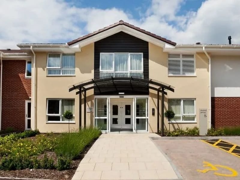 Mildenhall Lodge - Nursing Home in Bury St. Edmunds, England photo 2