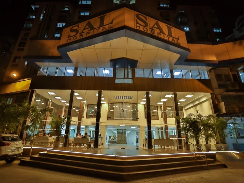 SAL Hospital & Medical Institute - अस्पताल in Ahmedabad, Gujarat photo 1