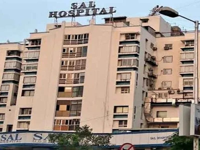 SAL Hospital & Medical Institute - अस्पताल in Ahmedabad, Gujarat photo 3