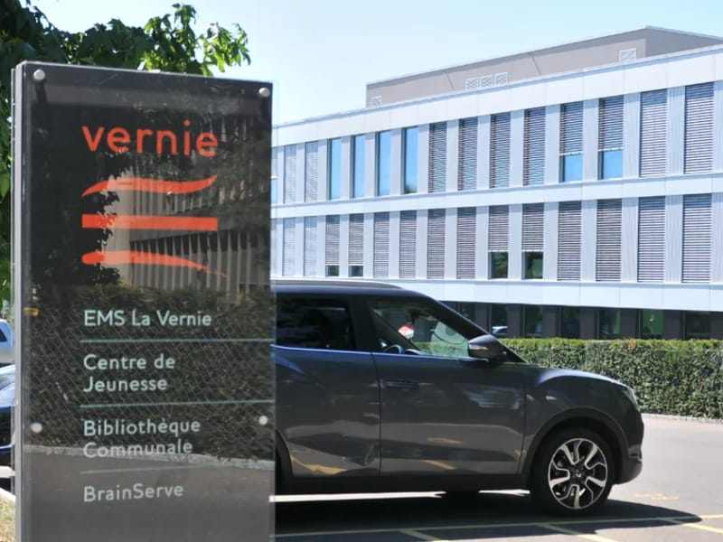 EMS La Vernie - Fondation La Primerose - Pflegeheim in Crissier, Vaud photo 2