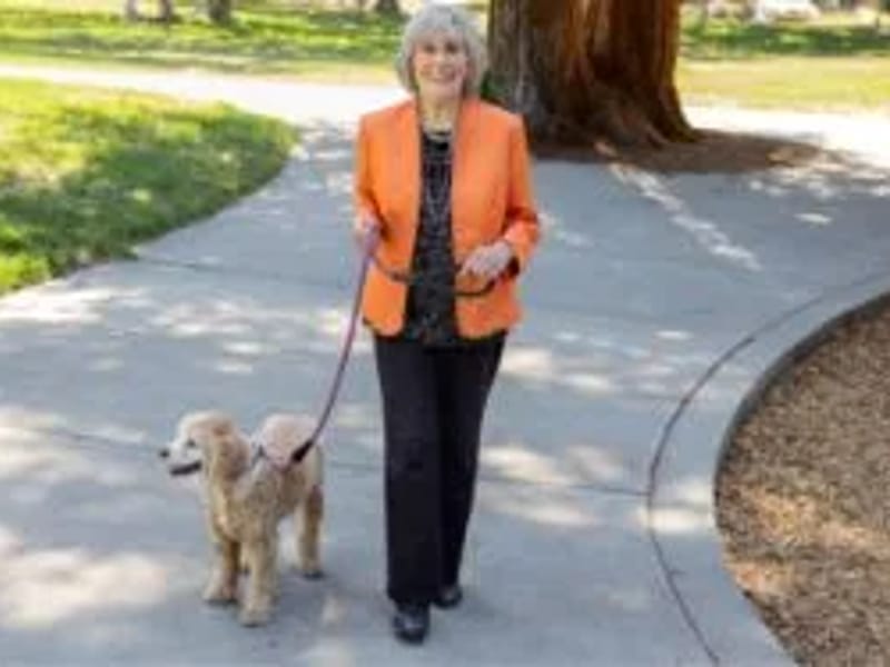 Carlton Crown Plaza - Assisted Living in Sacramento, CA photo 2