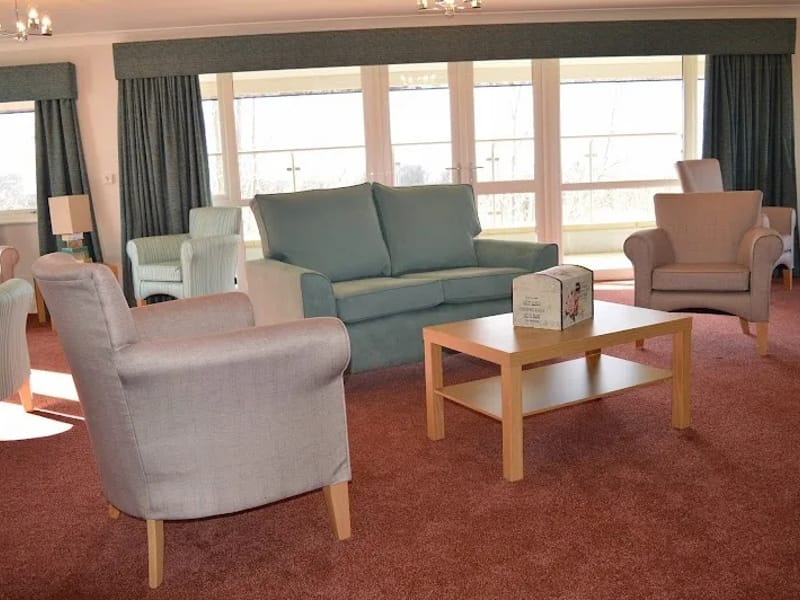Enhanced Elderly Care Service - Wardley Gate Care Centre - Nursing Home in Gateshead, England photo 4