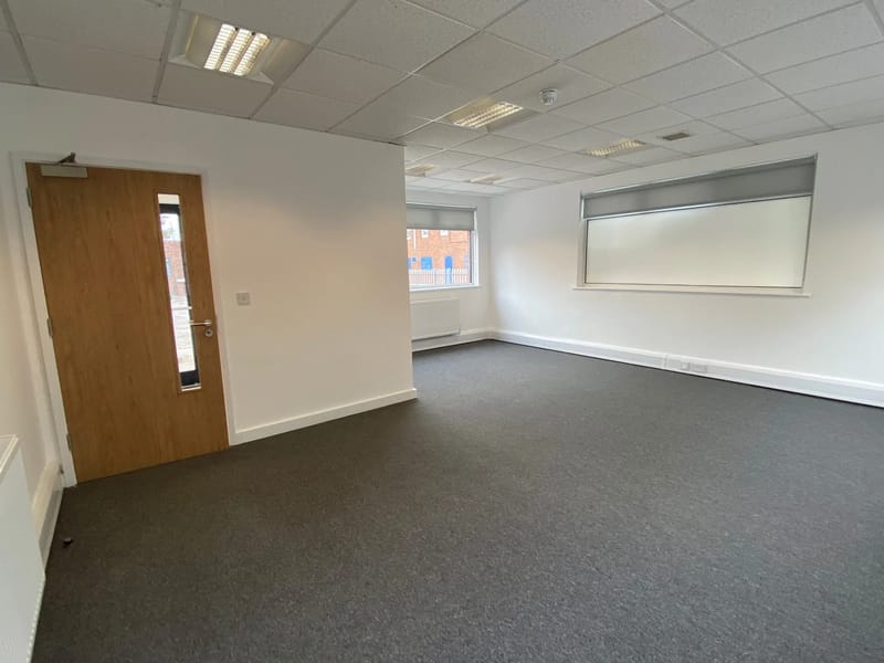 Plymouth Lodge - Assisted Living in Blackpool, England photo 3