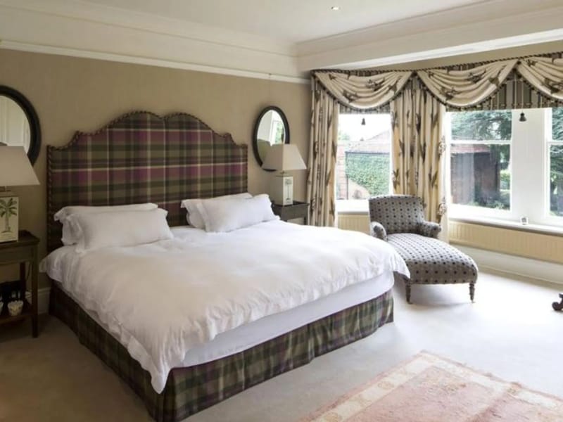 Eastwood House - Assisted Living in Grimsby, England photo 2