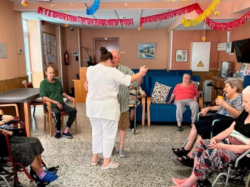 Centre de dia Moll de la Fusta 2 - Centro de Día in Santa Coloma De Gramenet, Cataluña photo 1